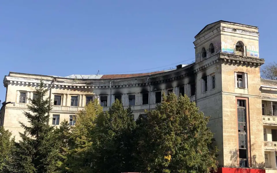 Заинтересовавший главу СК неоднократно горевший воронежский дом на Депутатской выставили на торги за рубль