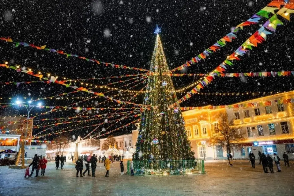 Власти Ельца хотят закупить новогодние декорации на 21 млн рублей