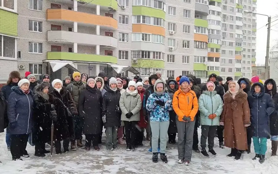 Жители «стесненной» высотки воронежского «Выбора» выступили против соседства с новым домом застройщика Жители «стесненной» высотки воронежского «Выбора» выступили против соседства с новым домом застройщика