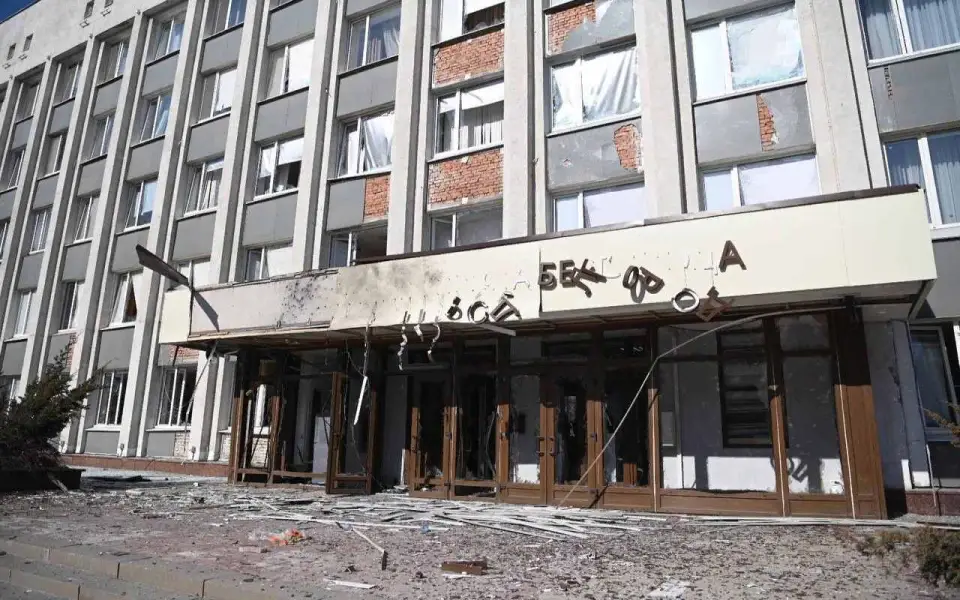 Контузия и осколочные ранения: две чиновницы пострадали в результате атаки на мэрию Белгорода