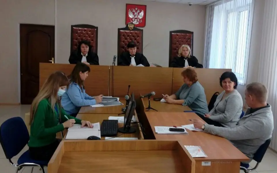 Суд передумал отпускать сообщниц курского экс-депутата по делу о хищении вверенного имущества
