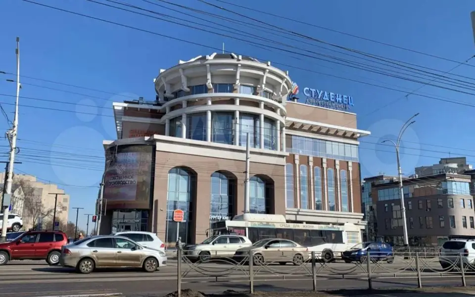Не угодивший общественникам торговый центр в Тамбове выставили на продажу за 485 млн рублей