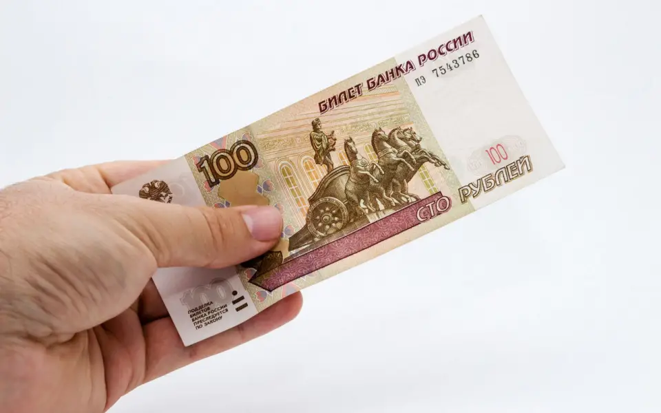 Экс-начальница Орловской таможни отделалась штрафом по делу о превышении должностных полномочий