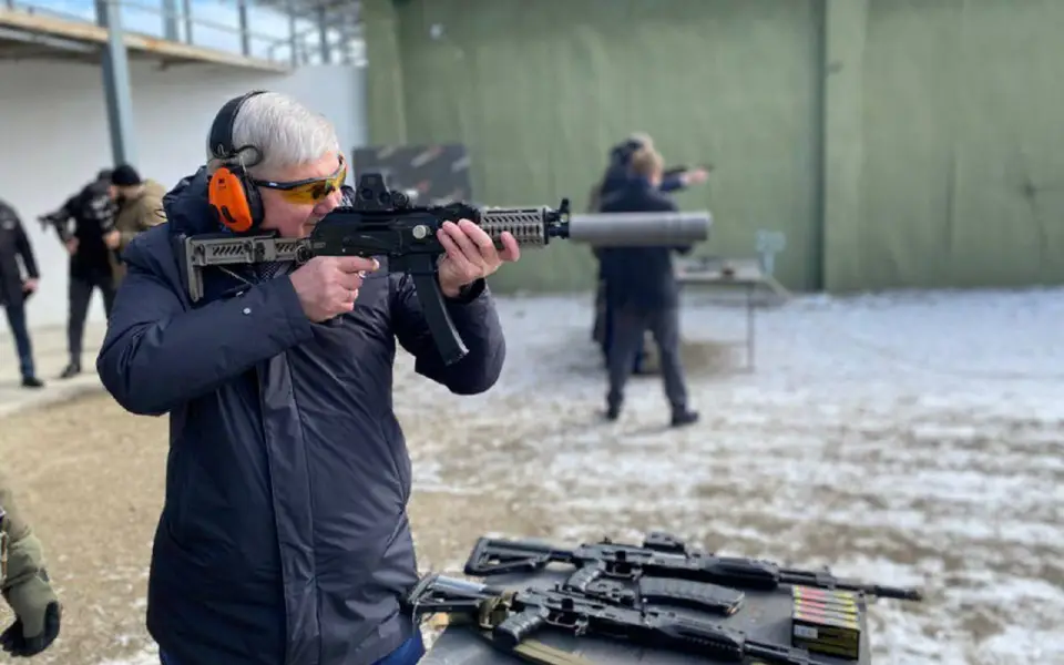 Воронежский бизнес направил на поддержку СВО около 10 млрд рублей – губернатор Александр Гусев Воронежский бизнес направил на поддержку СВО около 10 млрд рублей – губернатор Александр Гусев