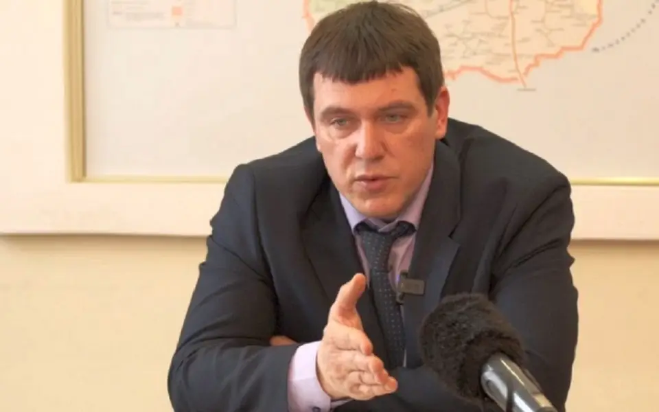 Министр Максим Оськин назвал дорожных подрядчиков, которым доверяют воронежские власти Министр Максим Оськин назвал дорожных подрядчиков, которым доверяют воронежские власти
