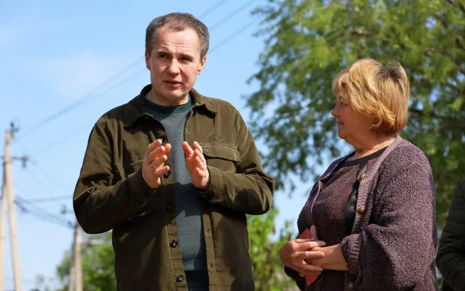 Белгородские пиарщики локализуют слух об уходе губернатора Вячеслава Гладкова массовым однотипным размещением у прокремлевских экспертов