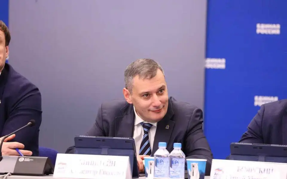 Врио курского губернатора Хинштейн стал меньше коммуницировать с федеральными властями