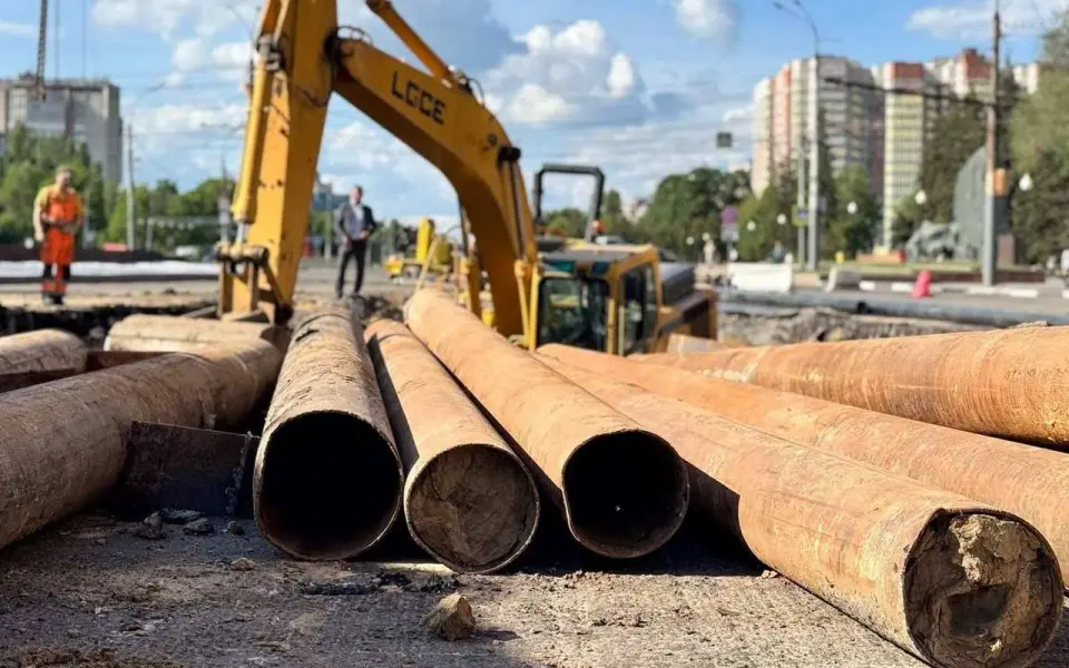 РВК продолжает устранять коммунальную аварию