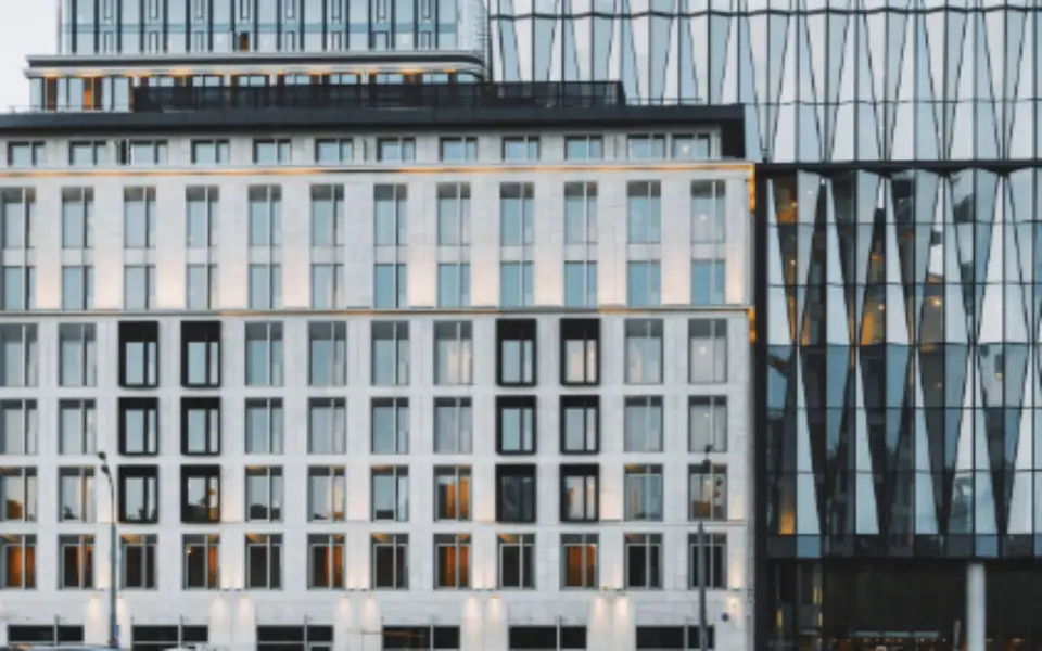 «Яндекс» внедрит голосового ассистента «Алиса» в новостройки MR Group