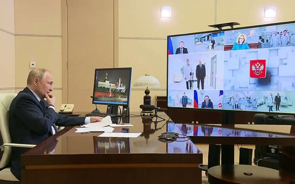 Владимир Путин поблагодарил строителей ДСК за новый корпус онкоцентра в Воронеже