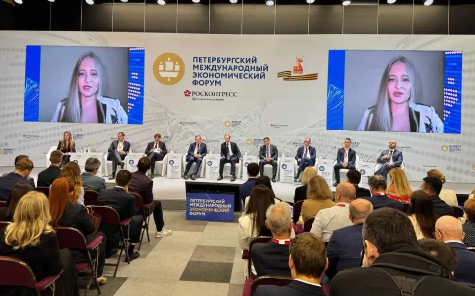 Екатерина Тихонова на ПМЭФ-2025: Новая модель технологической кооперации для проекта «Техлидерство»