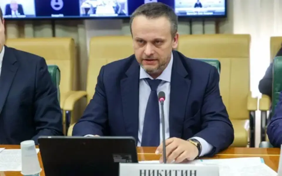 Политтехнолог и политолог Евгений Минченко прокомментировал причины и последствия отставки Романа Старовойта