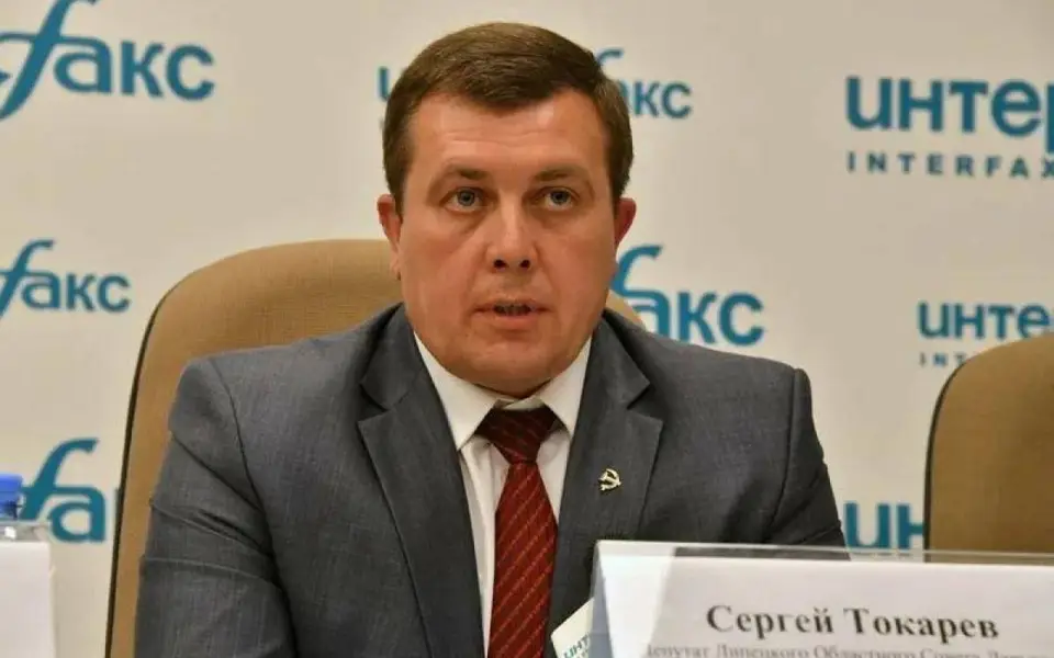 Руководителя фракции КПРФ в Липецке вызвали в полицию после встречи с избирателями