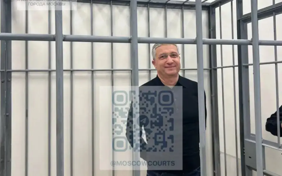 Генпрокуратура требует изъять имущество экс-замглавы Минобороны Иванова на 1,2 млрд рублей