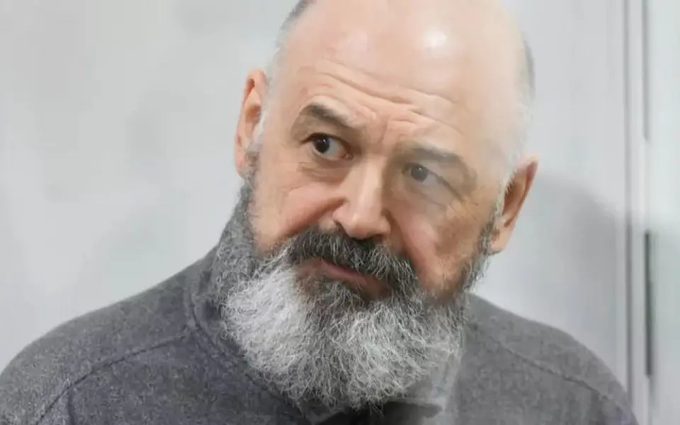 Суд приговорил экс-главу управления Минобороны Оглоблина к 9 годам колонии за взятку