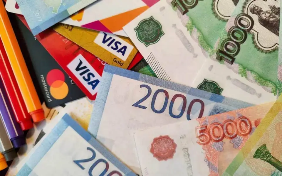 Банки выступают против оценки доходов граждан только по официальным данным