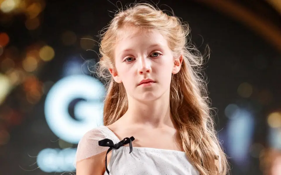 Воронежский бизнес-блогер Алиса Попова на Kids Fashion Week (Главная неделя детской моды) в ЦДМ: симбиоз медиа, моды и семейного предпринимательства Воронежский бизнес-блогер Алиса Попова на Kids Fashion Week (Главная неделя детской моды) в ЦДМ: симбиоз медиа, моды и семейного предпринимательства