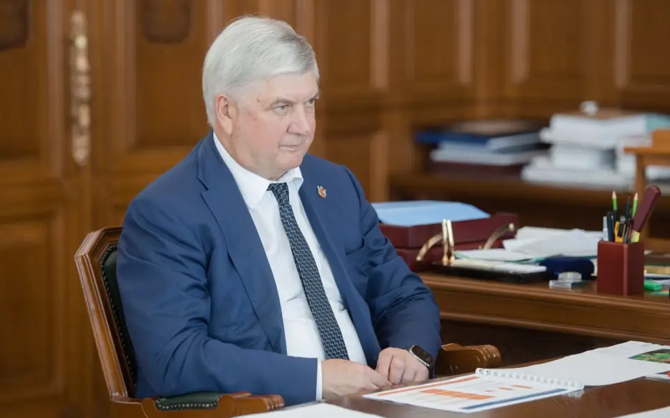 Губернатор Гусев отложил свой визит в Таджикистан из-за занятости Губернатор Гусев отложил свой визит в Таджикистан из-за занятости