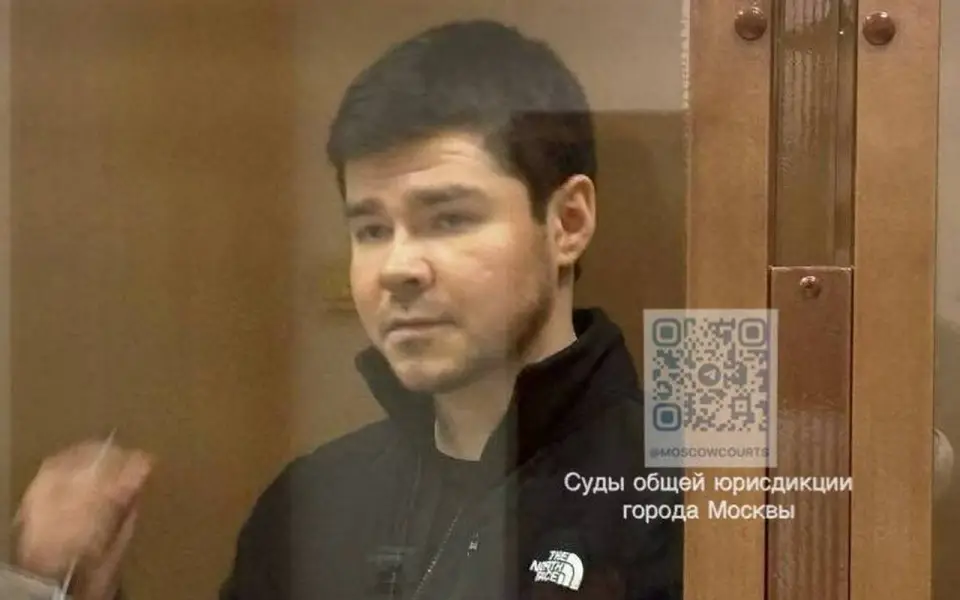 Суд приговорил блогера Аяза Шабутдинова к 7 годам лишения свободы