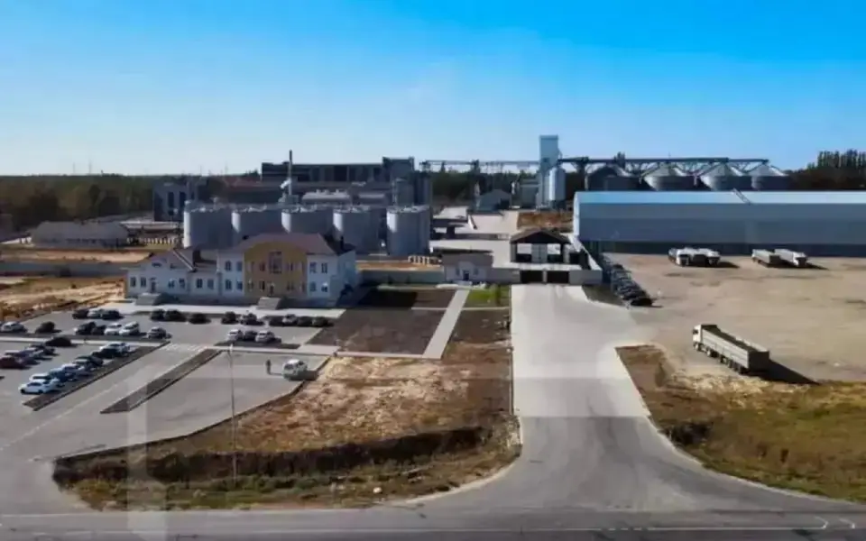 Переход воронежского завода «Исток» к Денису Избрехту официально зарегистрирован в базах