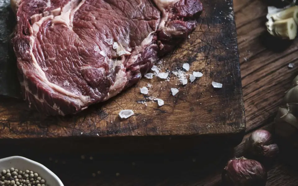 «Мираторг» запускает премиальную линейку выдержанной говядины для ресторанов