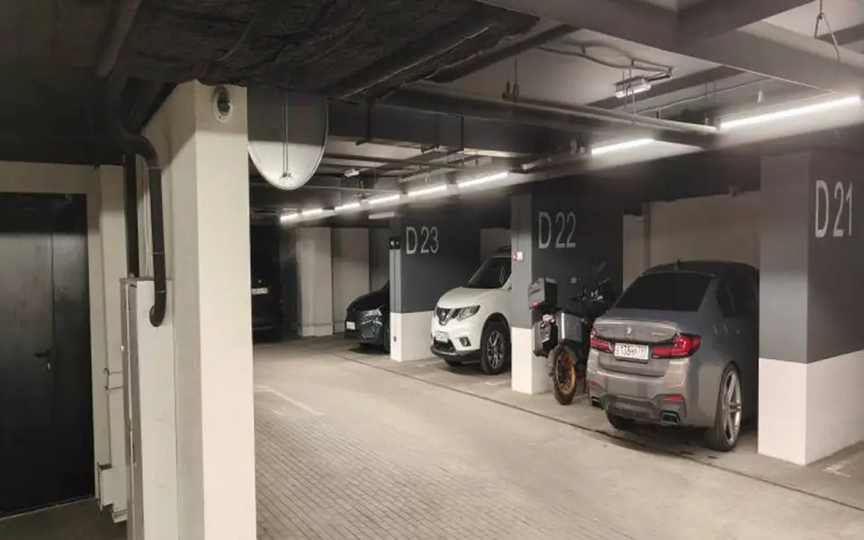 Курская область выставила на торги столичное имущество, возвращенное после мошеннической схемы Корпорации развития Курская область выставила на торги столичное имущество, возвращенное после мошеннической схемы Корпорации развития