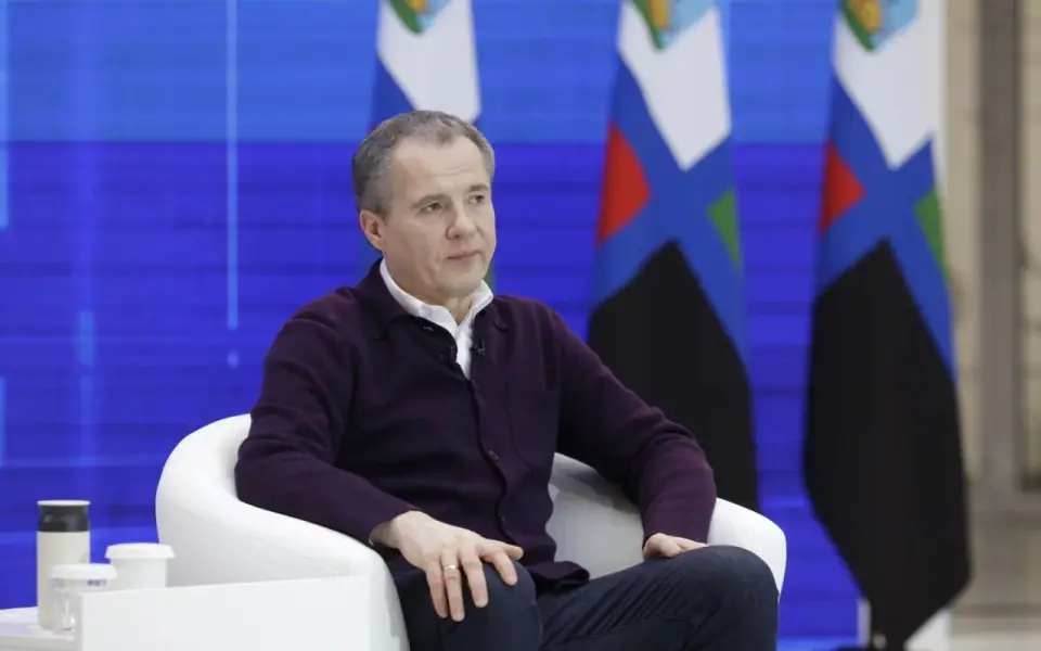 Задержание замов, 66 млн на тюльпаны и второй срок губернатора: о чем спросили Гладкова на пресс-конференции 