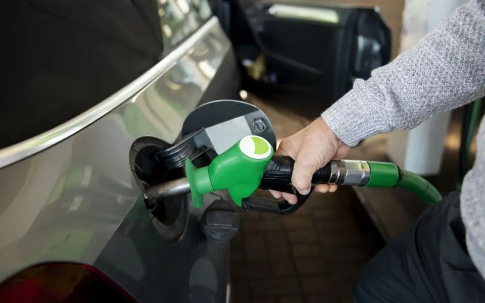 Минэнерго предложило «отвязать» цены на АЗС от общей инфляции Минэнерго предложило «отвязать» цены на АЗС от общей инфляции