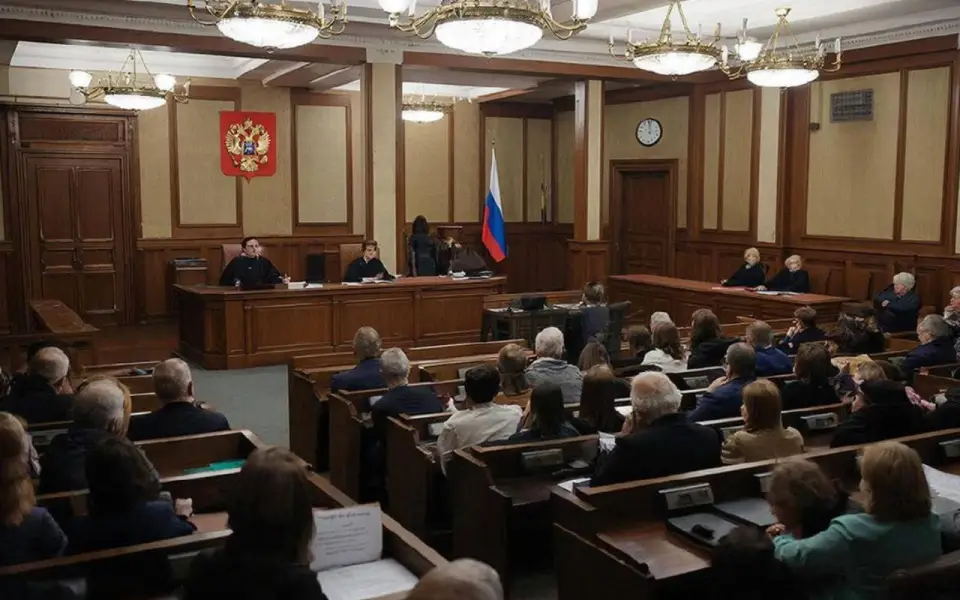 Более 20 раз откладывали заседание по делу заместителей воронежского министра финансов