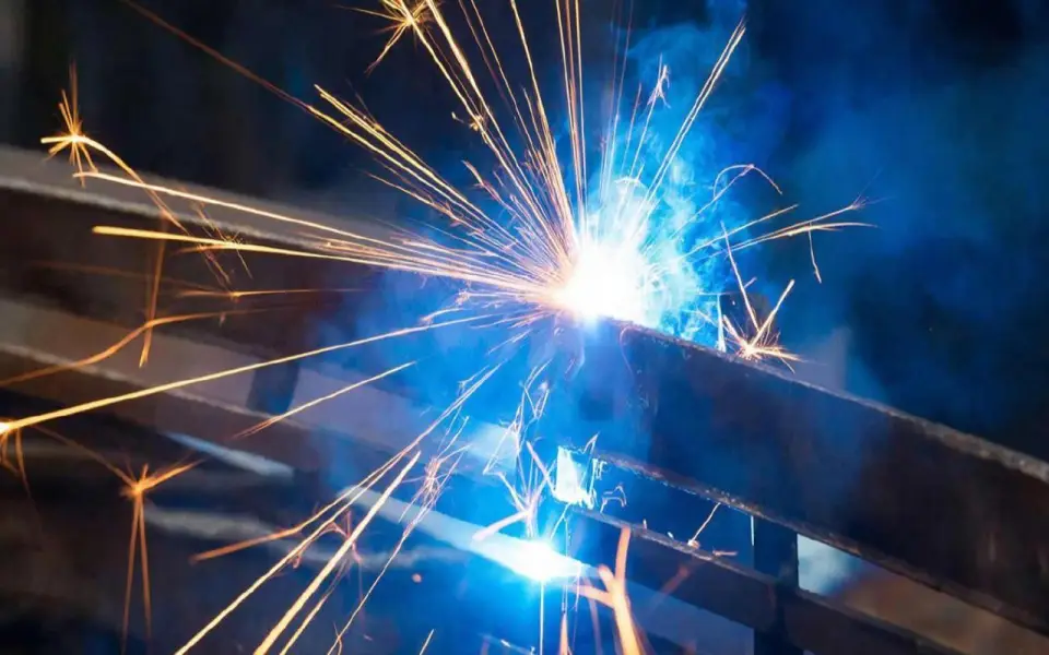 Суд приостановил взыскание 2,5 млрд рублей налогов с орловского завода из-за риска срывов гособоронзаказов