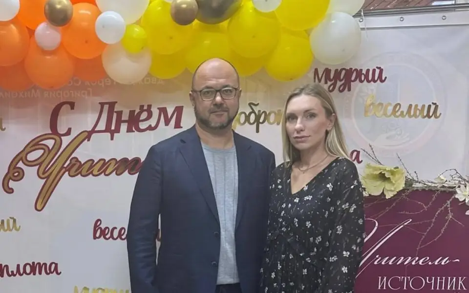 Хинштейн требует исключить из «Единой России» жену осужденного экс-депутата Васильева Хинштейн требует исключить из «Единой России» жену осужденного экс-депутата Васильева