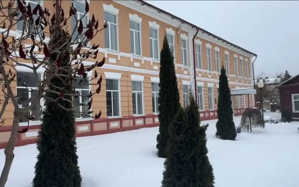 Подрядчик подозревается в хищении более 14 млн рублей при капремонте лицея в Тамбове