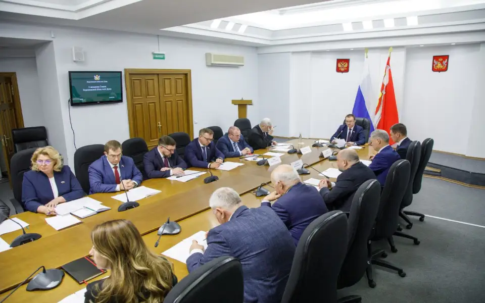 Должность третьего заместителя председателя облдумы планируется ввести в Воронежской области