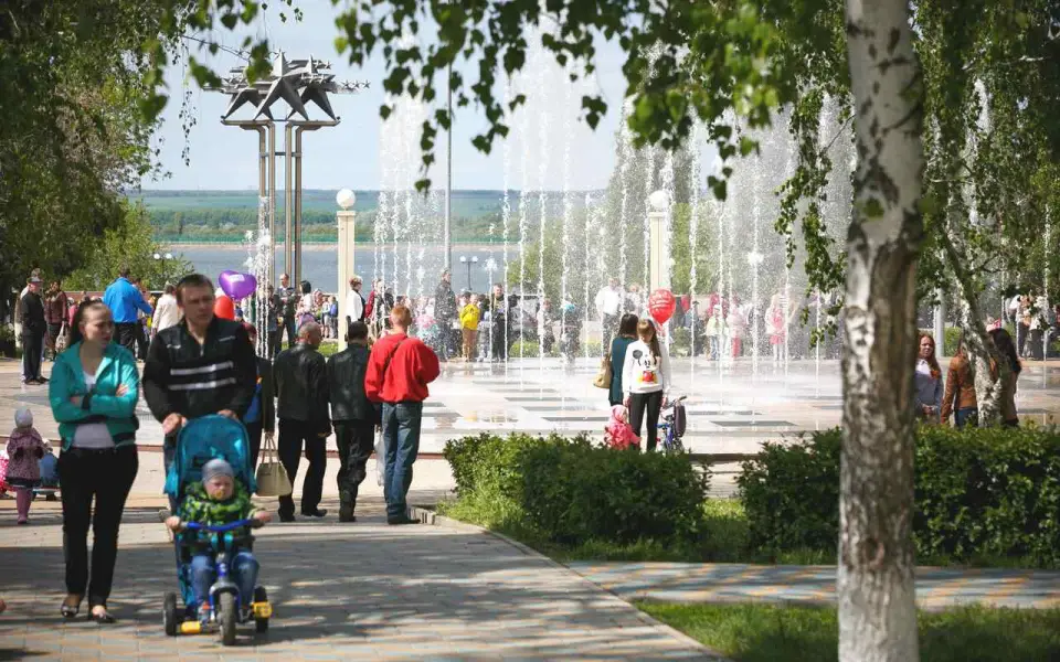 В Нововоронеже благоустроят сквер у фонтана