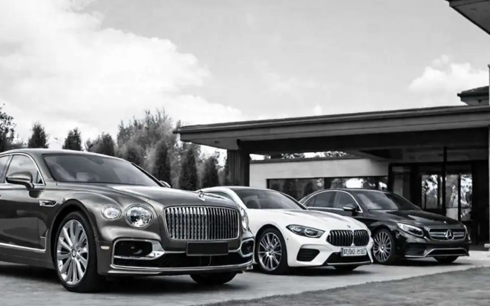 Финуправляющий банкрота и партнера Попенкова оспаривает продажу люксовых автомобилей