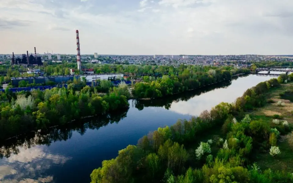 Липецкий завод «Свободный сокол» сократил выбросы на 20% в рамках программы «Чистый воздух» Липецкий завод «Свободный сокол» сократил выбросы на 20% в рамках программы «Чистый воздух»