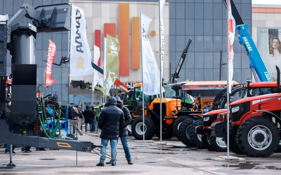 На «Воронежагрокомплексе-2026» обсудят обновление техпарков и поддержку фермеров через лизинг На «Воронежагрокомплексе-2026» обсудят обновление техпарков и поддержку фермеров через лизинг