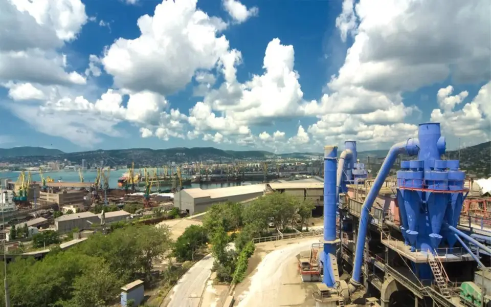 «Новоросцемент» вложит 4,9 млрд рублей в расширение завода «Первомайский» в Новороссийске «Новоросцемент» вложит 4,9 млрд рублей в расширение завода «Первомайский» в Новороссийске