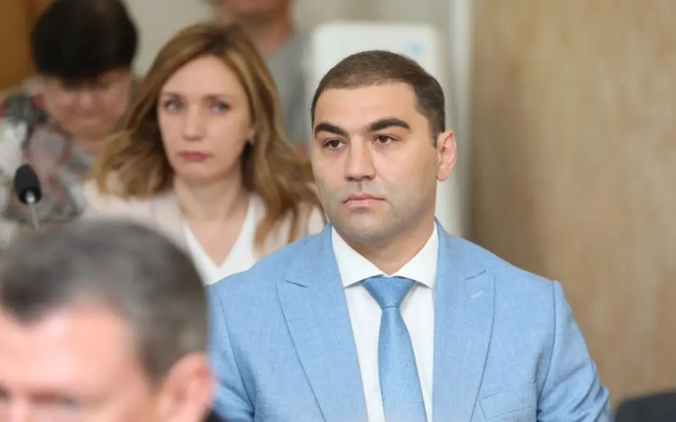 Руководитель управления имущественных и земельных отношений мэрии Воронежа задержан по делу о «подставном» аукционе на автостоянку