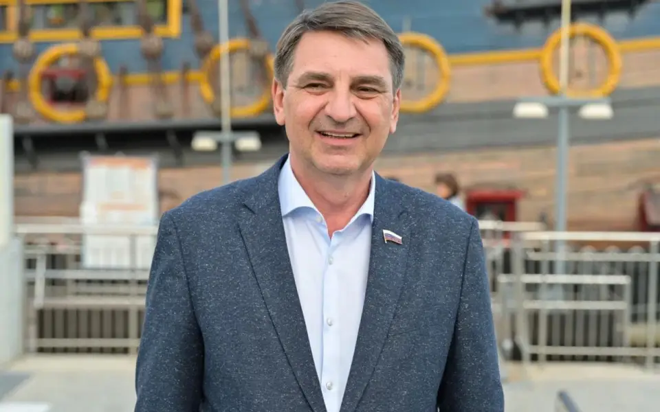 «Не хватает рекламы, а не сервиса»: депутат ГД Андрей Марков рассказал о слабых местах туротрасли