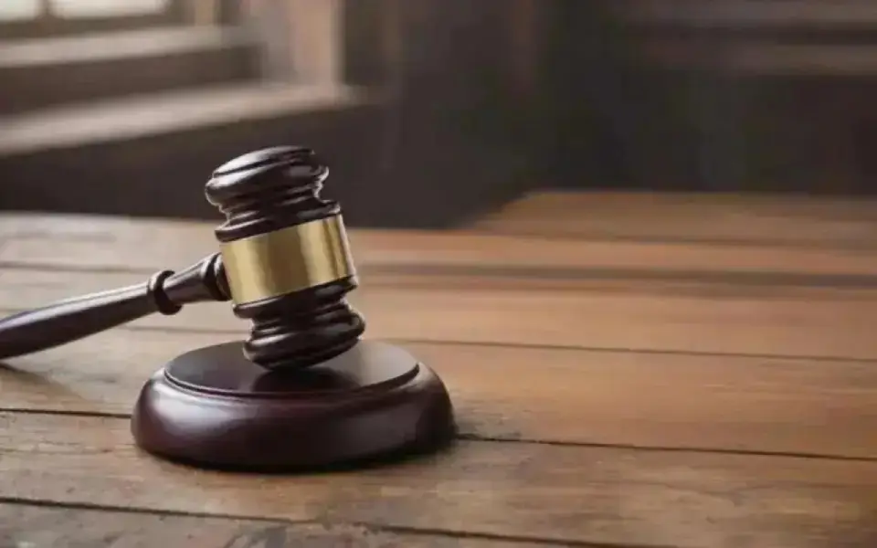 Суд арестовал имущество ТК «Нафтатранс плюс» на 300 млн рублей