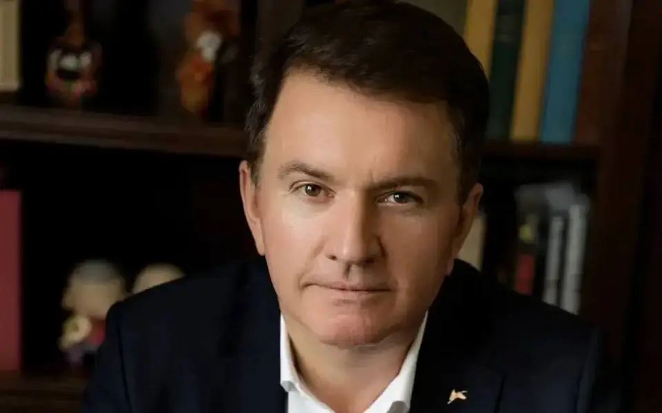 О продаже «Шоколадниц» и переменах после смены партии рассказал депутат воронежской гордумы Андрей Суверин