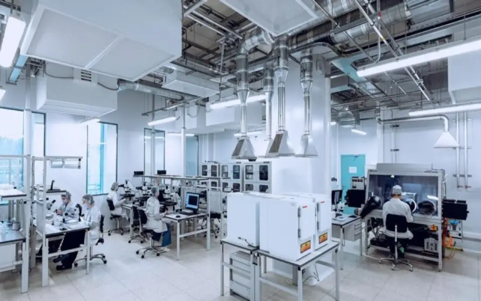 Резидент столичной ОЭЗ открыл сборочно-испытательный центр для российских микросхем