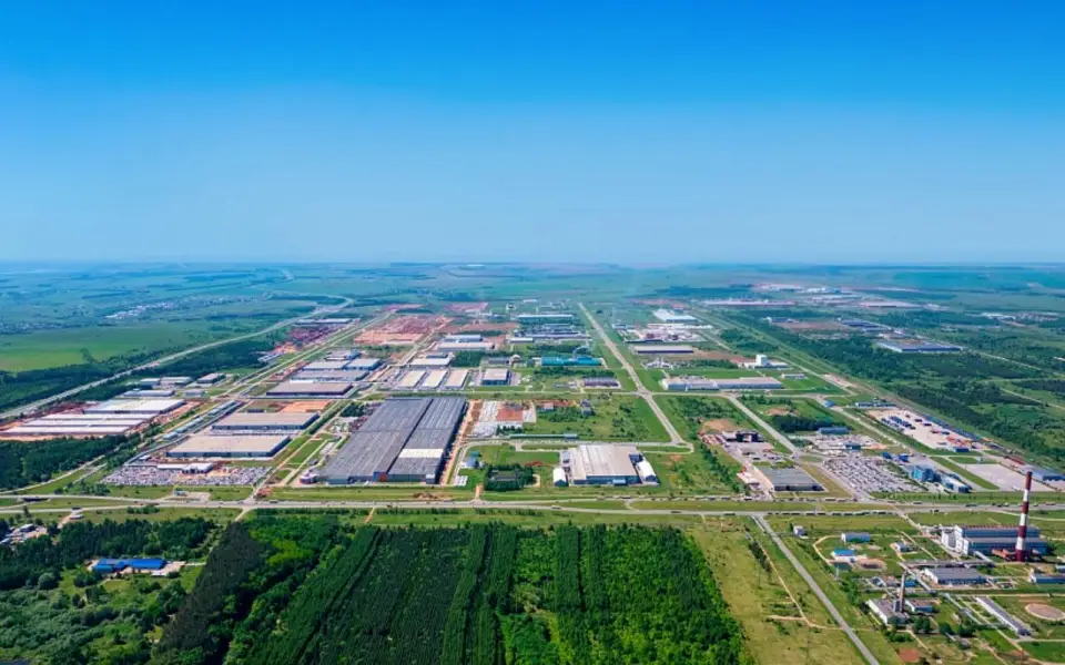 Правительство направит 46,5 млрд рублей на развитие индустриальных парков и технопарков в восьми регионах