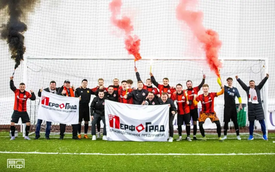 ФК «Перфоград» выиграл чемпионат Воронежа по миди-футболу с хет-триком вратаря 