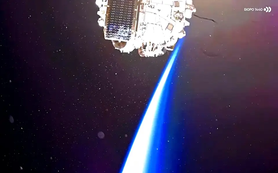 «Бюро 1440» вывело на орбиту первые 16 спутников российского «аналогa Starlink»