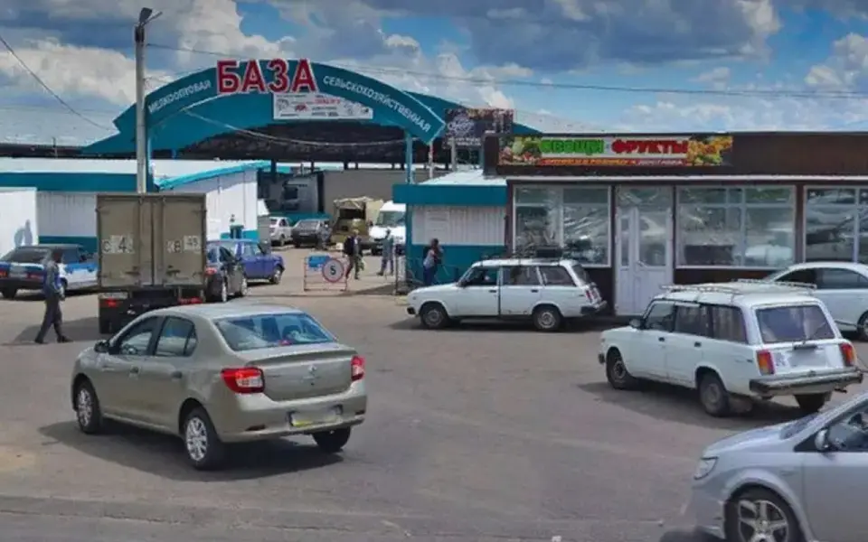 Прокуратура добилась уголовного дела из-за самостроев рядом с Алексеевским рынком Прокуратура добилась уголовного дела из-за самостроев рядом с Алексеевским рынком