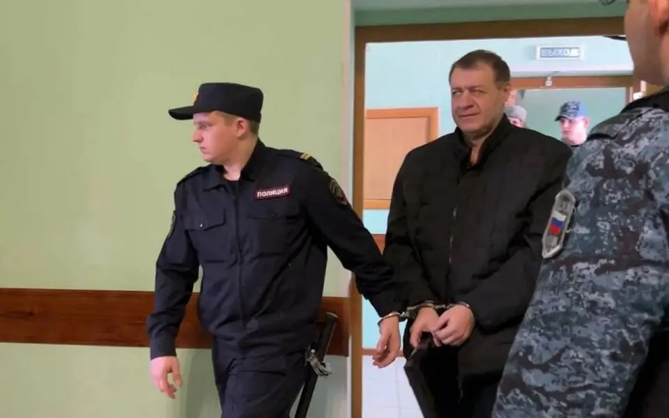 Экс-замгубернатора Курской области Дедов признал получение более 20 млн рублей «благодарностей» от подрядчиков