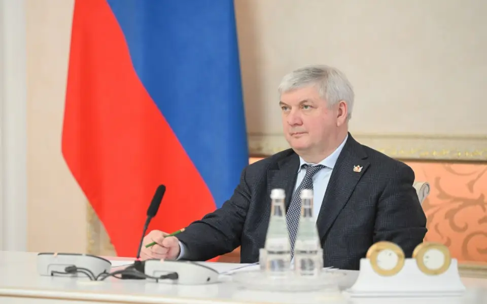 При росте ВРП до 1,8 трлн рублей Гусев пожаловался на «серые» рабочие места