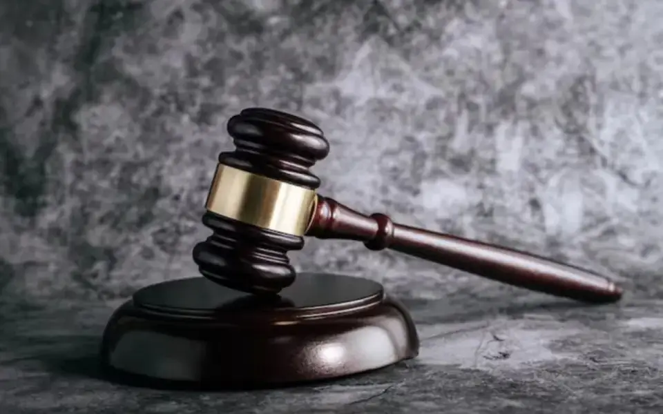 Экс-начальник отдела по борьбе с коррупцией в Воронежской области осужден за мошенничество на 2 млн рублей